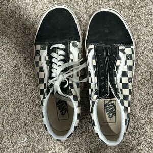 Old Skool Checkered Vans